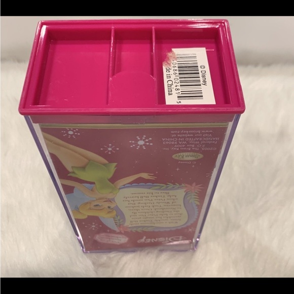 Disney Tinker bell 5” Porcelain Doll Brass Key Keepsakes 2005 edition - Picture 7 of 8